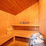Casa vacanze 6 Personen In Direkter Seelage Mit Bootsteg Und Kanu Sowie Sauna, Whirlpool Und Kaminofen In Otterndorf