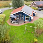 Casa vacanze 6 Personen In Direkter Seelage Mit Bootsteg Und Kanu Sowie Sauna, Whirlpool Und Kaminofen In Otterndorf